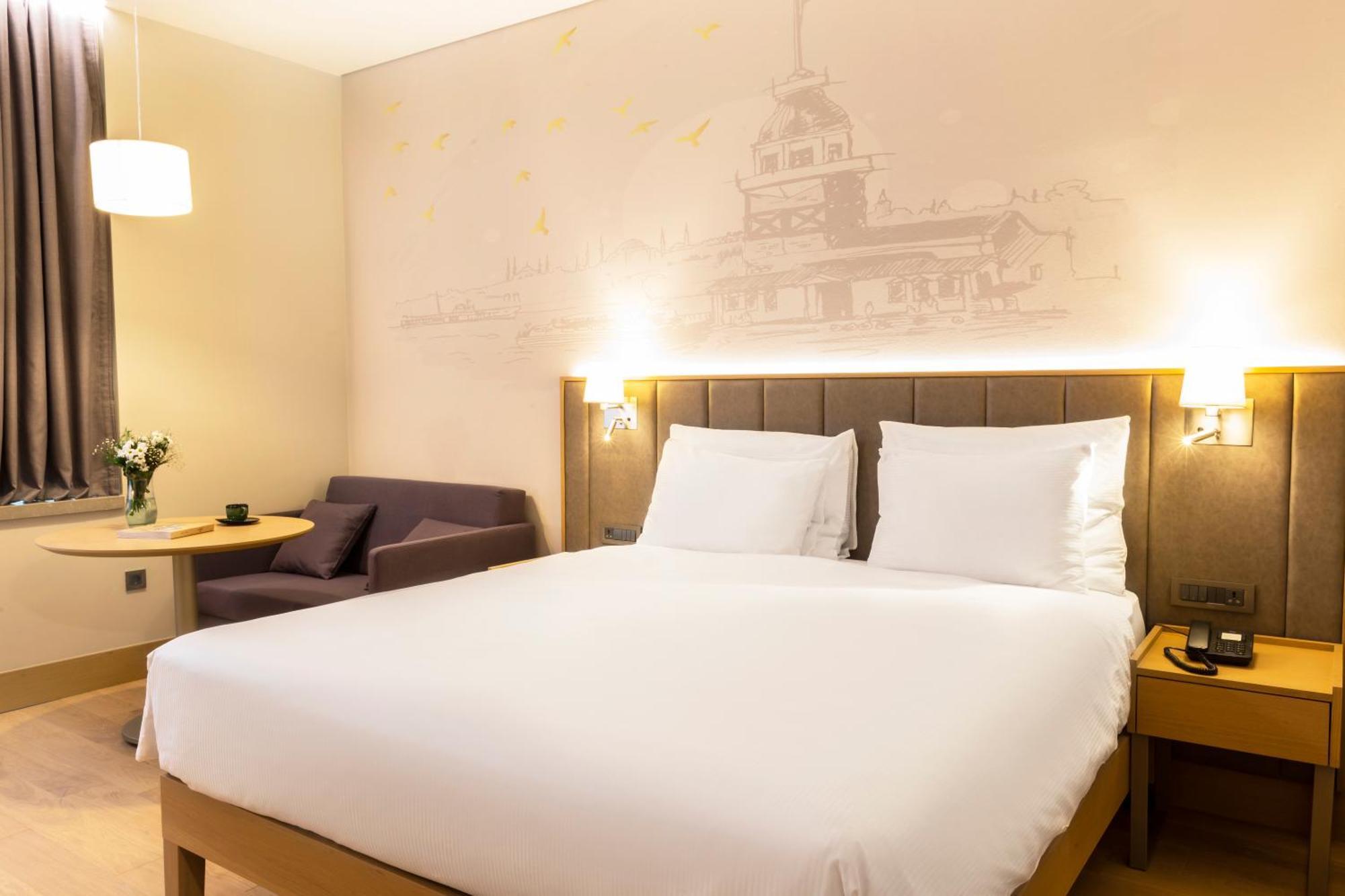 Radisson Hotel Istanbul Harbiye Bilik gambar